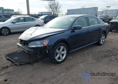 2012 Volkswagen Passat 2.5L Se z USA, uszkodzony, nr VIN 1VWBP7A38CC031602